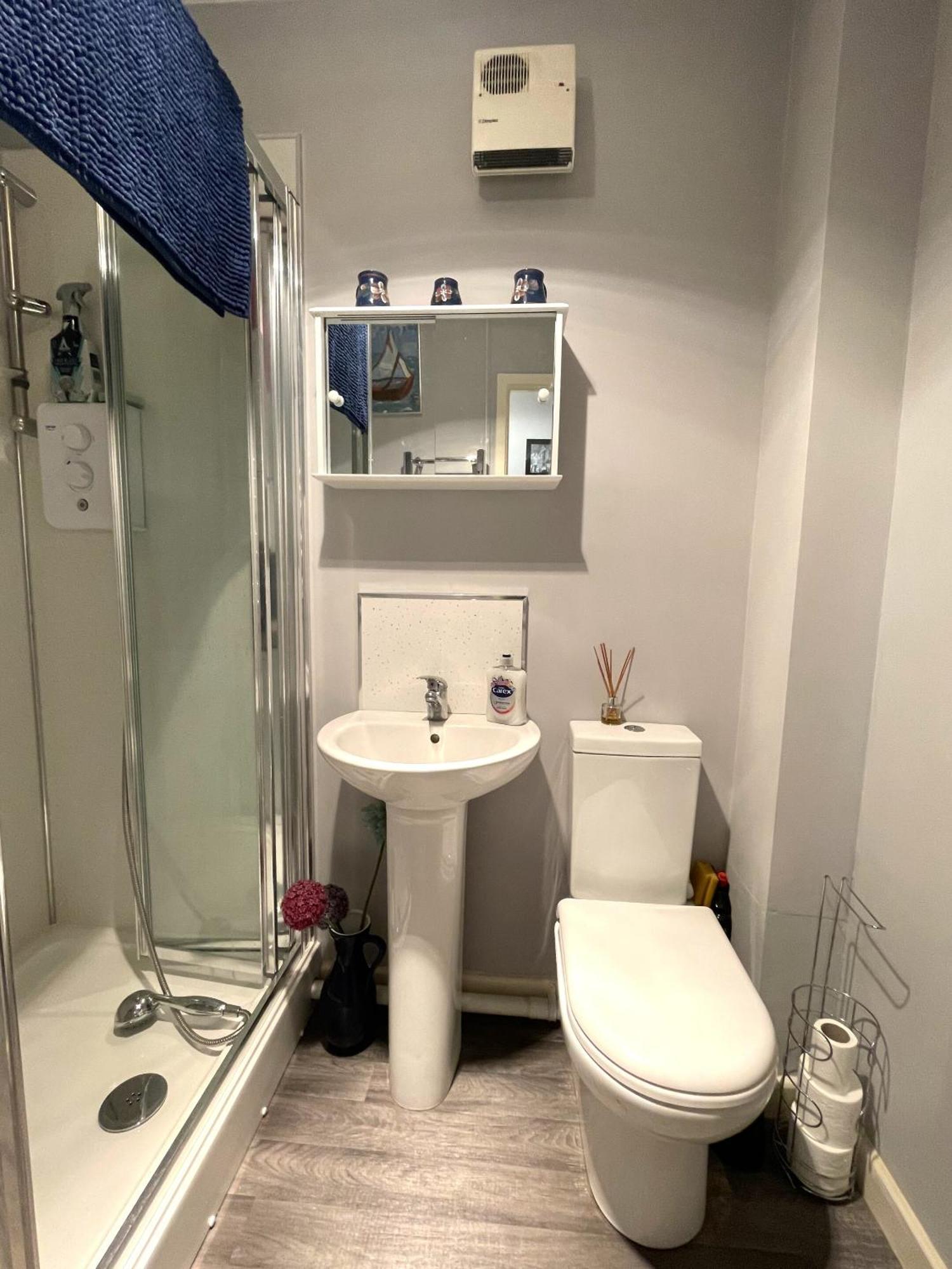 Snug Studio Apartment In Central Location Bristol Exterior photo